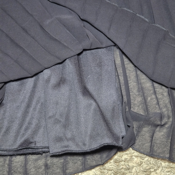 B Darlin Pleated Black Halter Maxi Dress With Tie Belt Size 5/6 - Picture 7 of 9